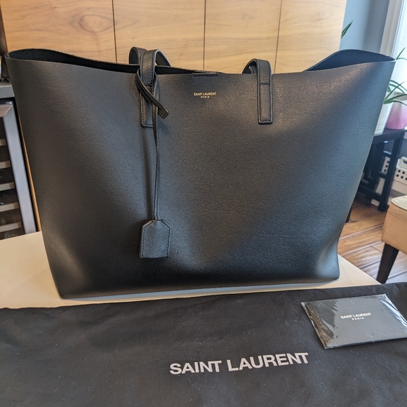 Saint Laurent East/West Black Leather Tote - Picture 7 of 9